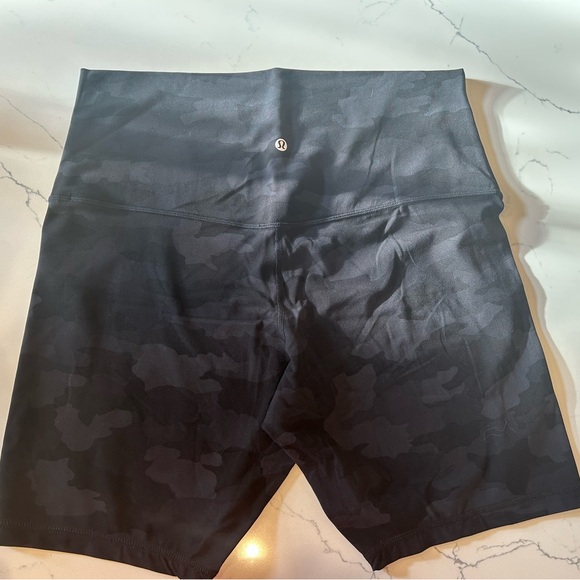 Lululemon Align Short 8” - Heritage 365 Camo Deep Multi - Picture 2 of 7